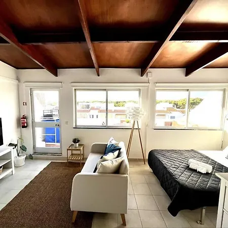 Апартаменты Por Do Sol Studio, Rooftop Flat In Виламура